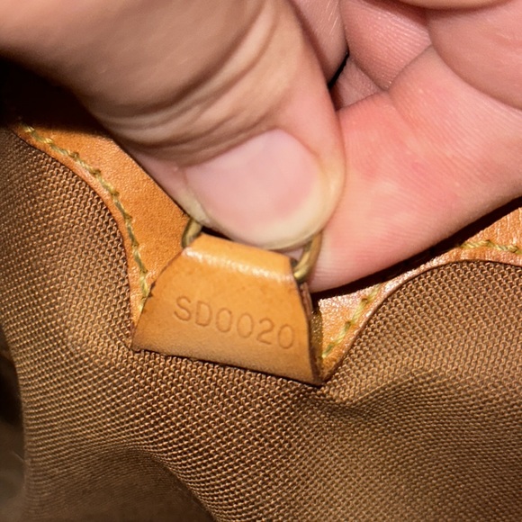 Louis Vuitton monogram mini ellipse - Picture 14 of 16